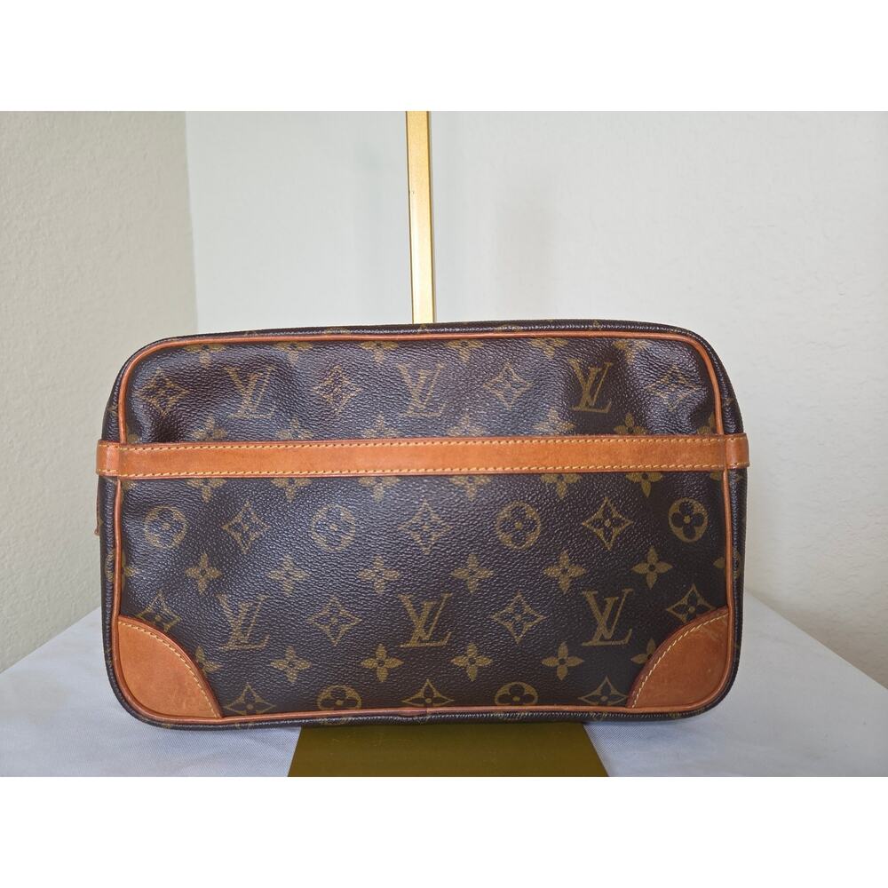 Louis Vuitton Monogram Compiegne 28 Clutch Toiletry Pouch Brown Canvas Vintage
